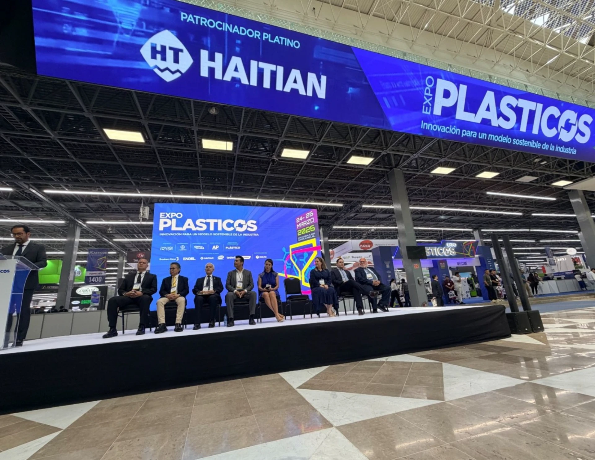 Dio inicio Expo Plásticos 2026 en Guadalajara