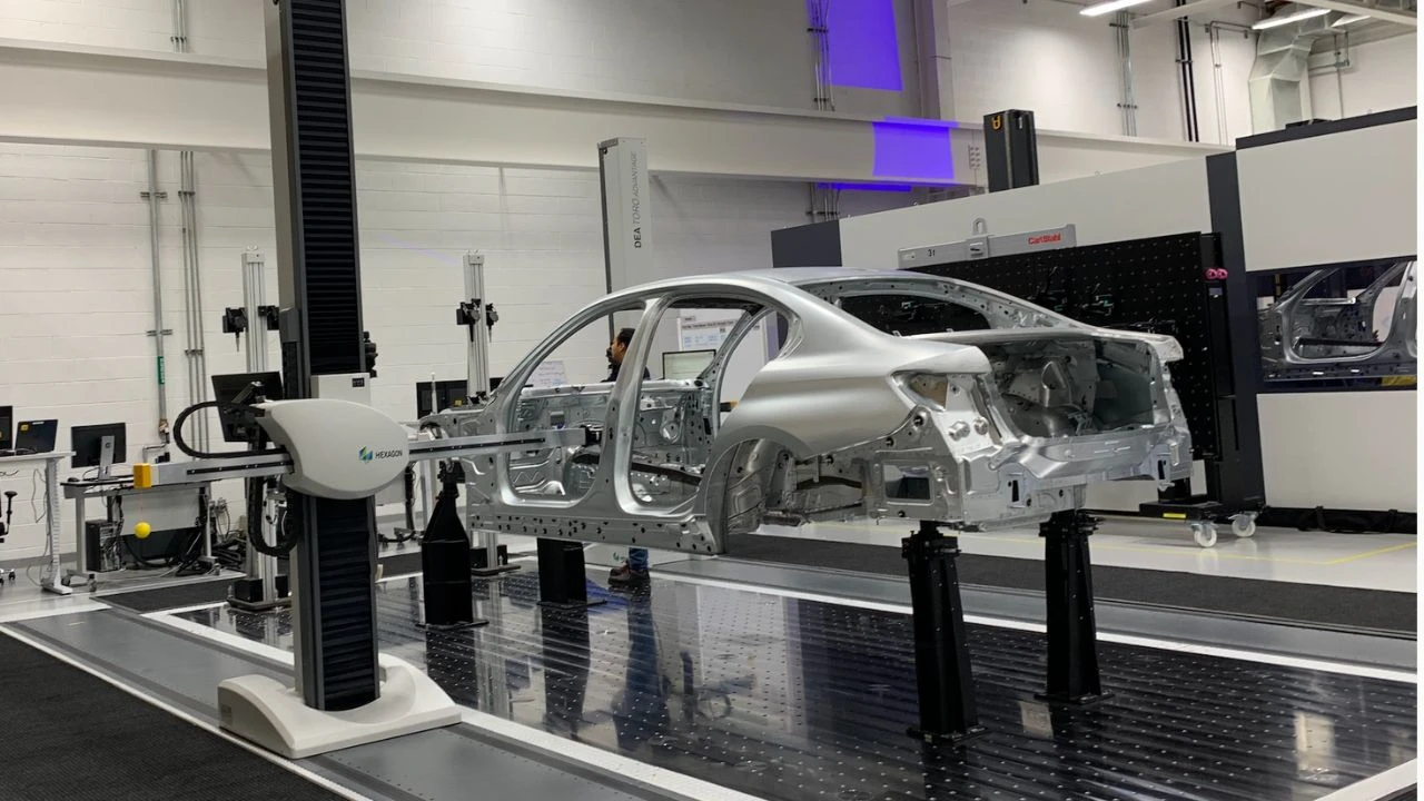 Impulsa BMW producción eléctrica global
